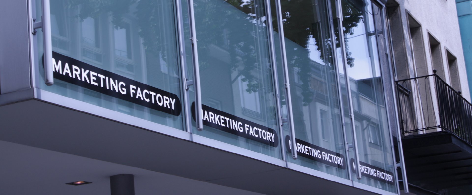 Building facade Marketing Factory